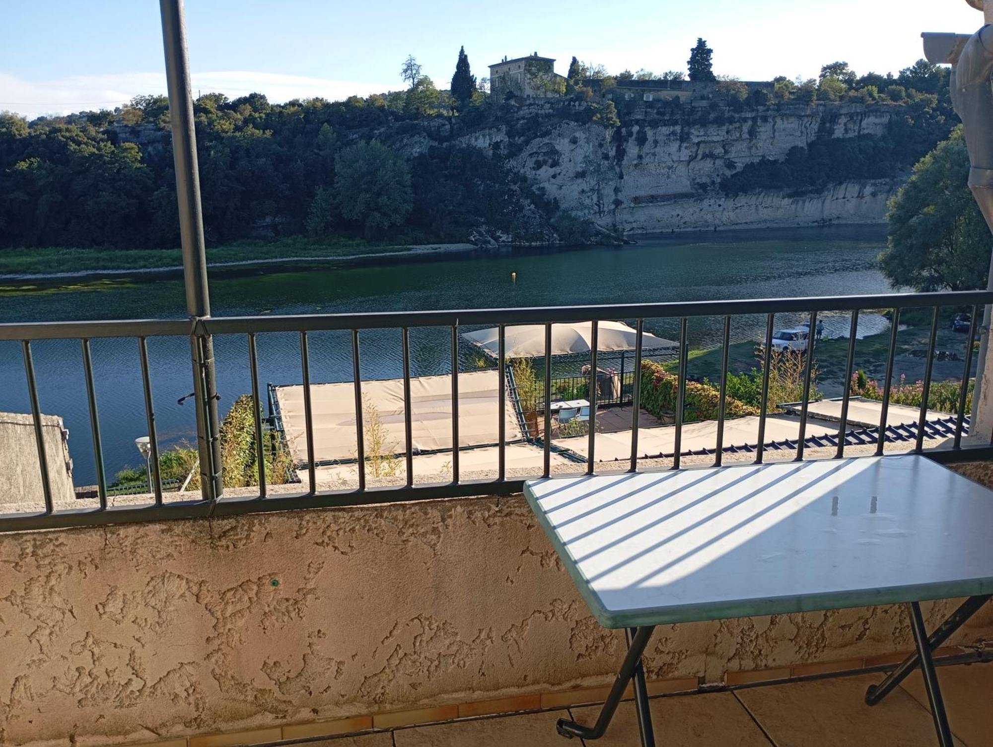 Apartamento Cairenou Location Saint-Martin-dʼArdèche Exterior foto