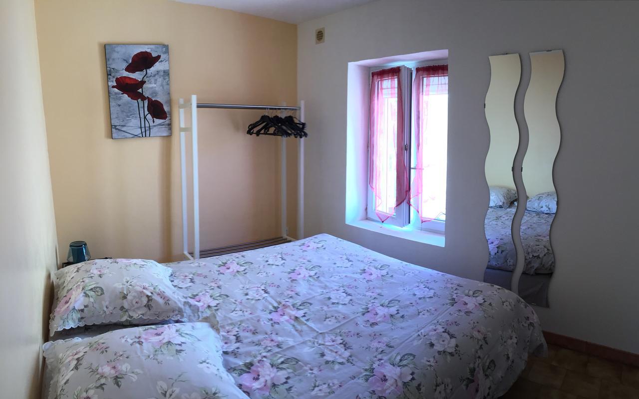 Apartamento Cairenou Location Saint-Martin-dʼArdèche Exterior foto